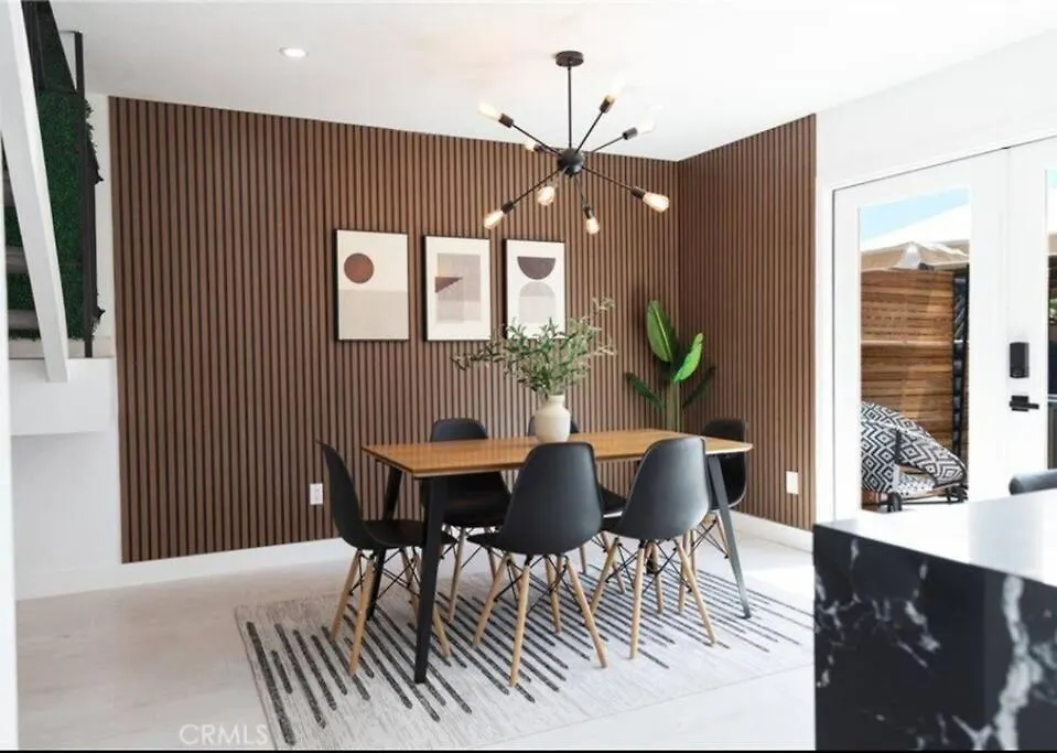 Chic Townhome Near Downtown Palm Springs